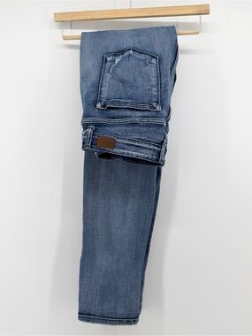 Judy Blue Medium Wash Cropped Ankle Jeans